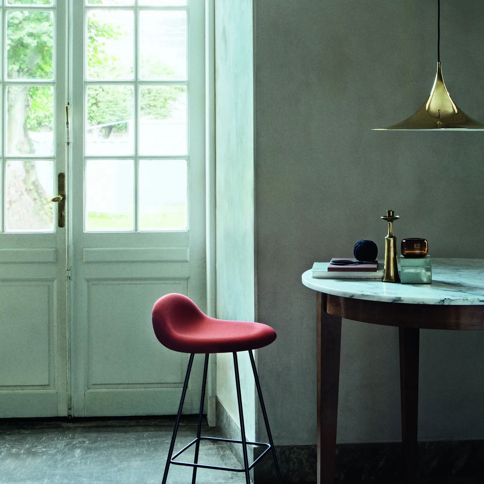 Lámpara de techo Semi Ø 30cm, Polished brass GUBI