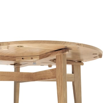 Mesa B-Table - Oak matt lacqured - GUBI