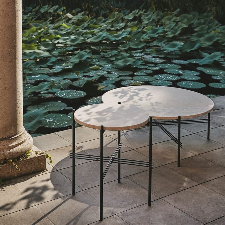 Mesa de centro TS Outdoor, Blanco travertin-negro GUBI