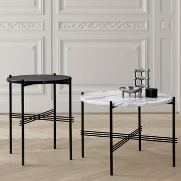 Mesa de centro TS Round - Natural white travertine, ø80, base negra - GUBI