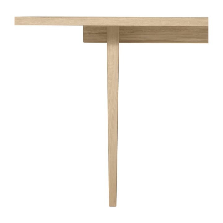 Mesa de comedor Private 100x260 cm, Roble teñido claro GUBI