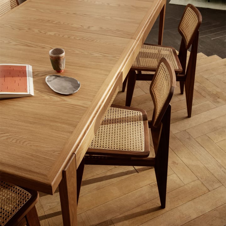 Mesa S-table, Oak matt lacqured, extendable GUBI