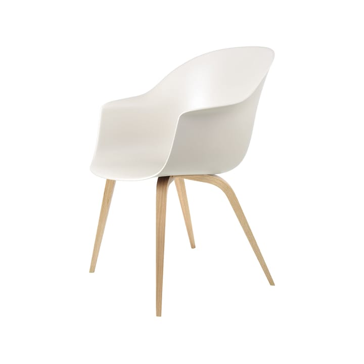 Silla Bat - Alabaster white, patas de roble lacado mate - GUBI