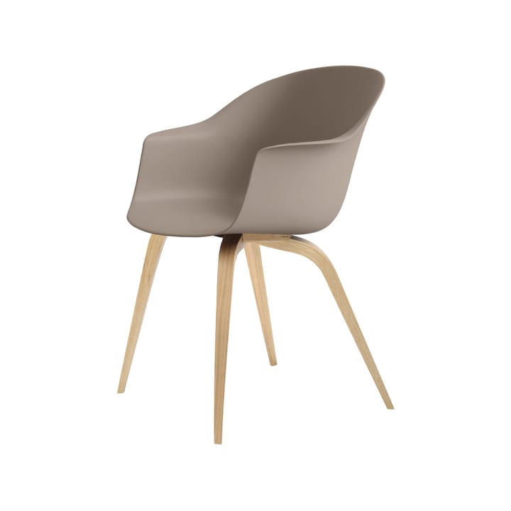 Silla Bat - New beige, base de roble lacado mate - GUBI