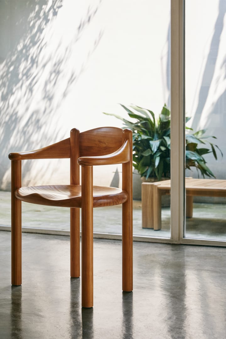 Silla con reposabrazos Daumiller, Golden pine GUBI