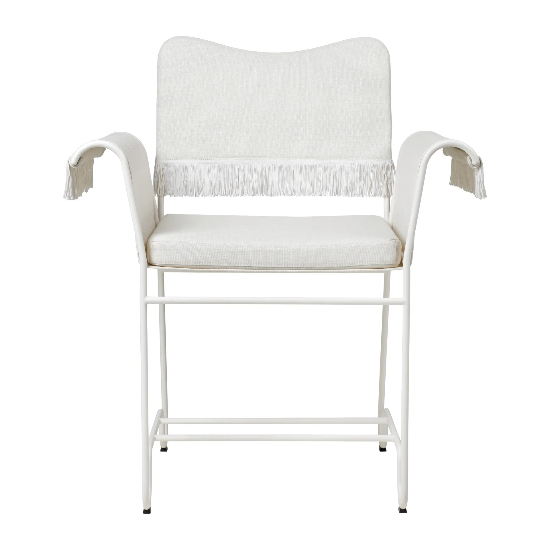 Silla con reposabrazos Tropique con flecos, White semi matt-Leslie 06 GUBI