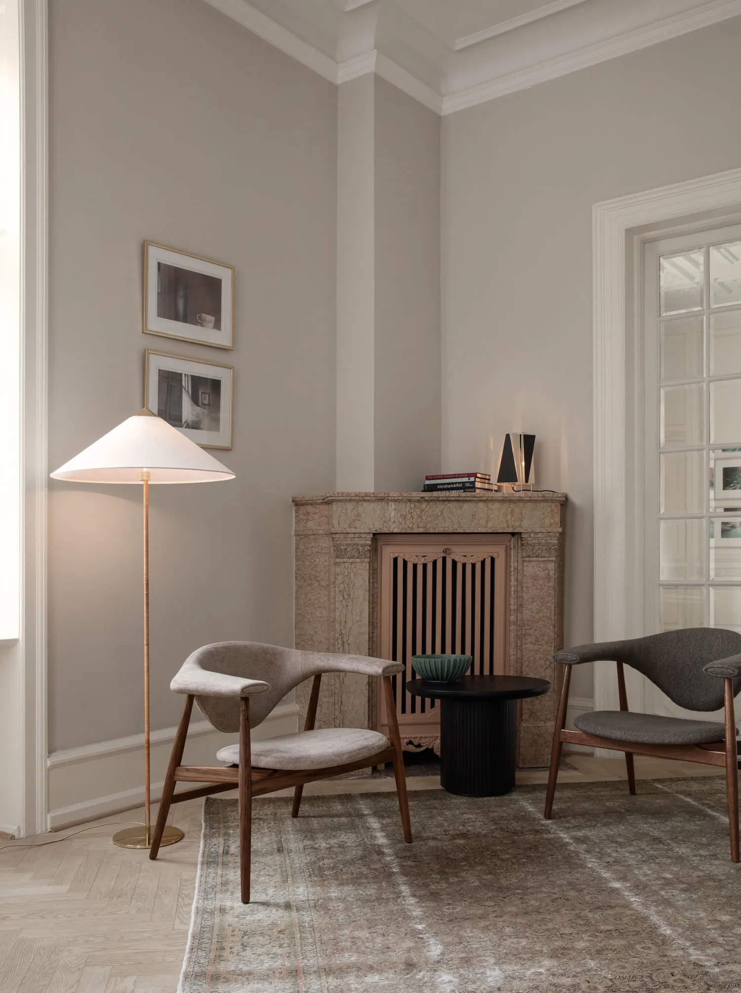 Sillón Masculo, Eero special FR 106-walnut GUBI