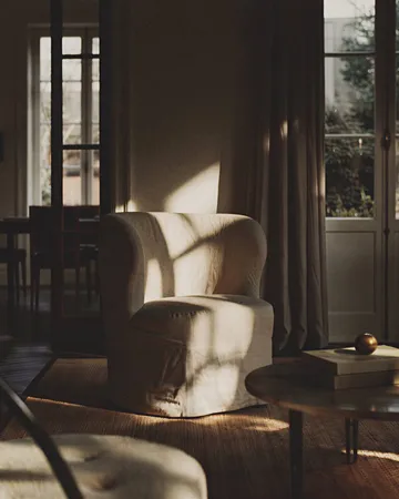 Stay Slipcover sillón lounge - Linen 0024, pequeño - GUBI