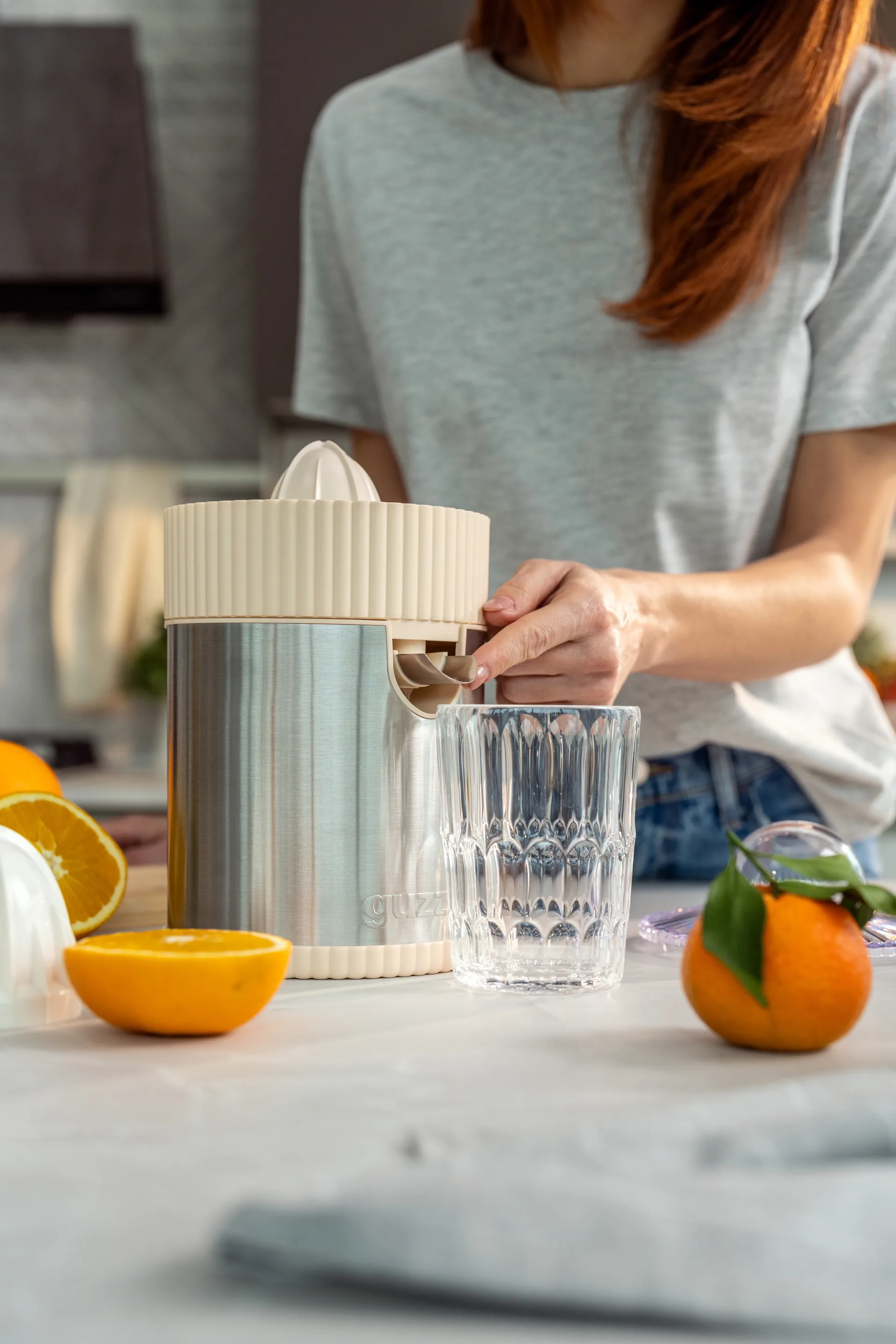 Exprimidor eléctrico Sous Chef, Cream Guzzini