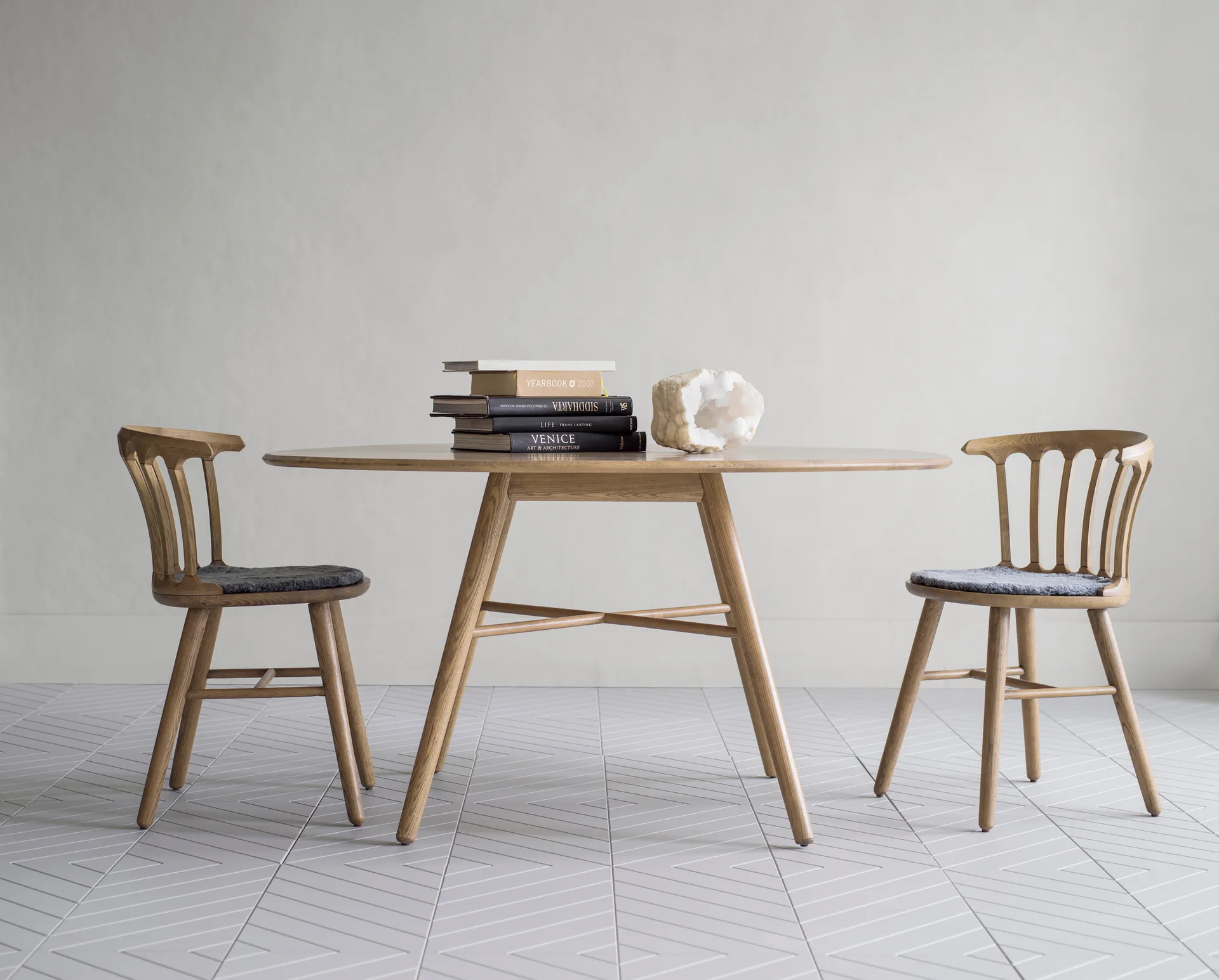 Mesa San Marco Ø140 cm, Roble aceitado Hans K