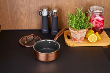 Cacerola con tapa con recubrimiento hybrid coating Hâws Santo 1,5 L - Oro rosado - Hâws