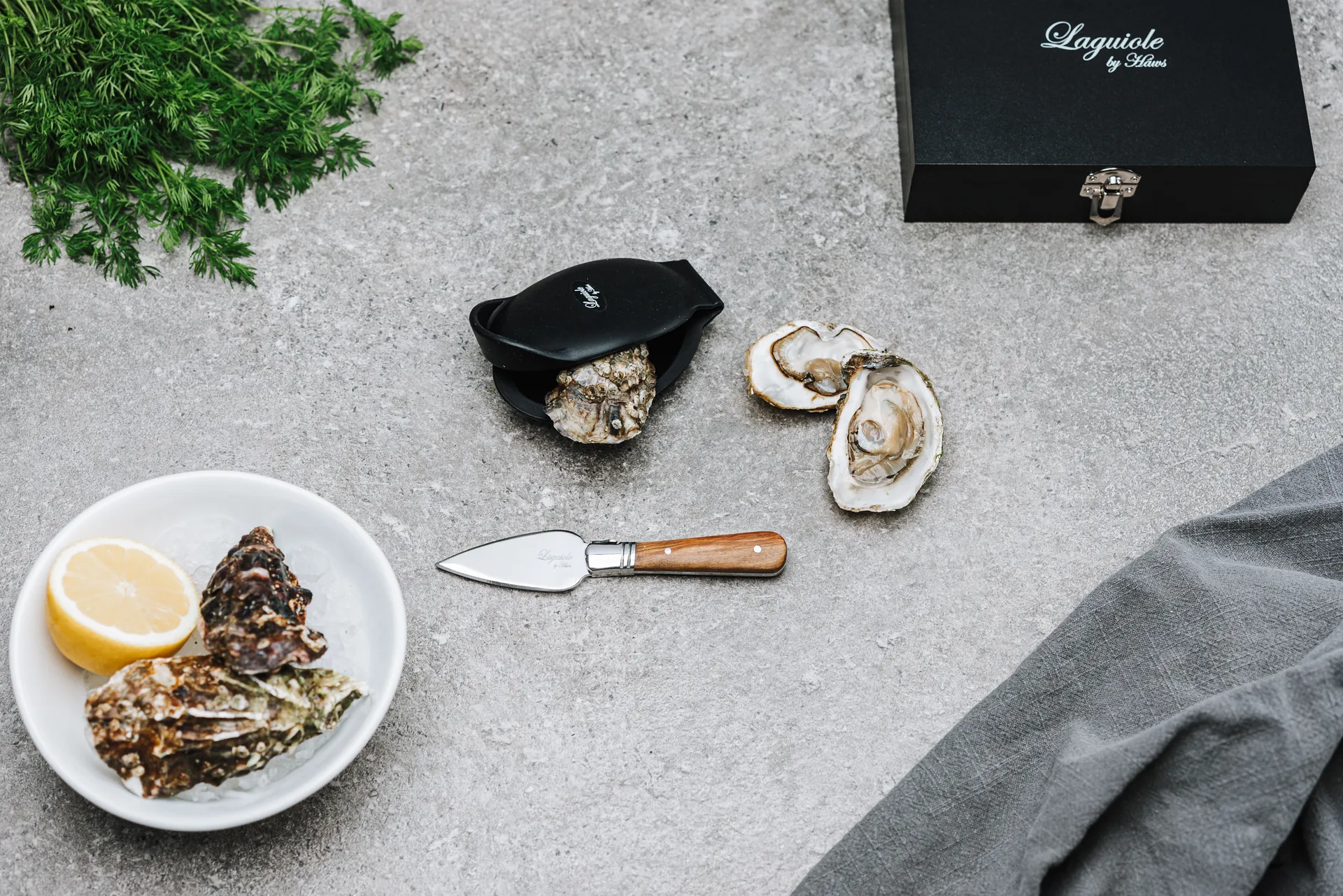 Set de ostras Laguiole by Hâws, 2 piezas, Olivo-acero inoxidable Hâws