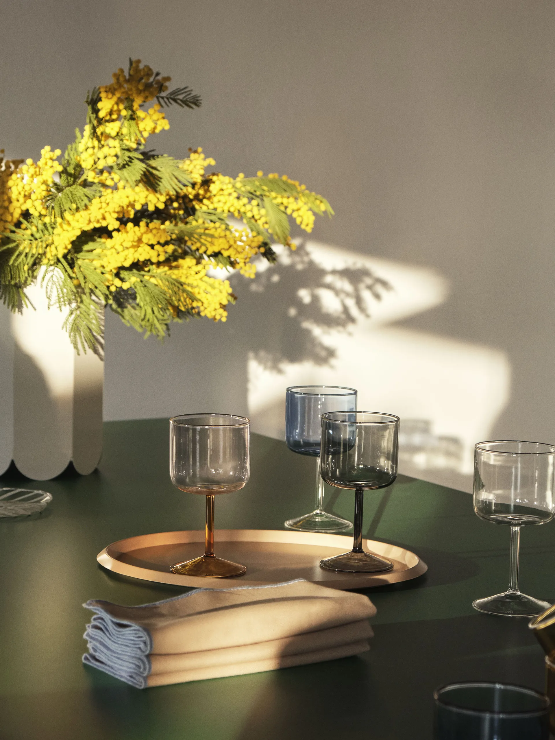 2 Copas de vino Tint 25 cl, gris HAY