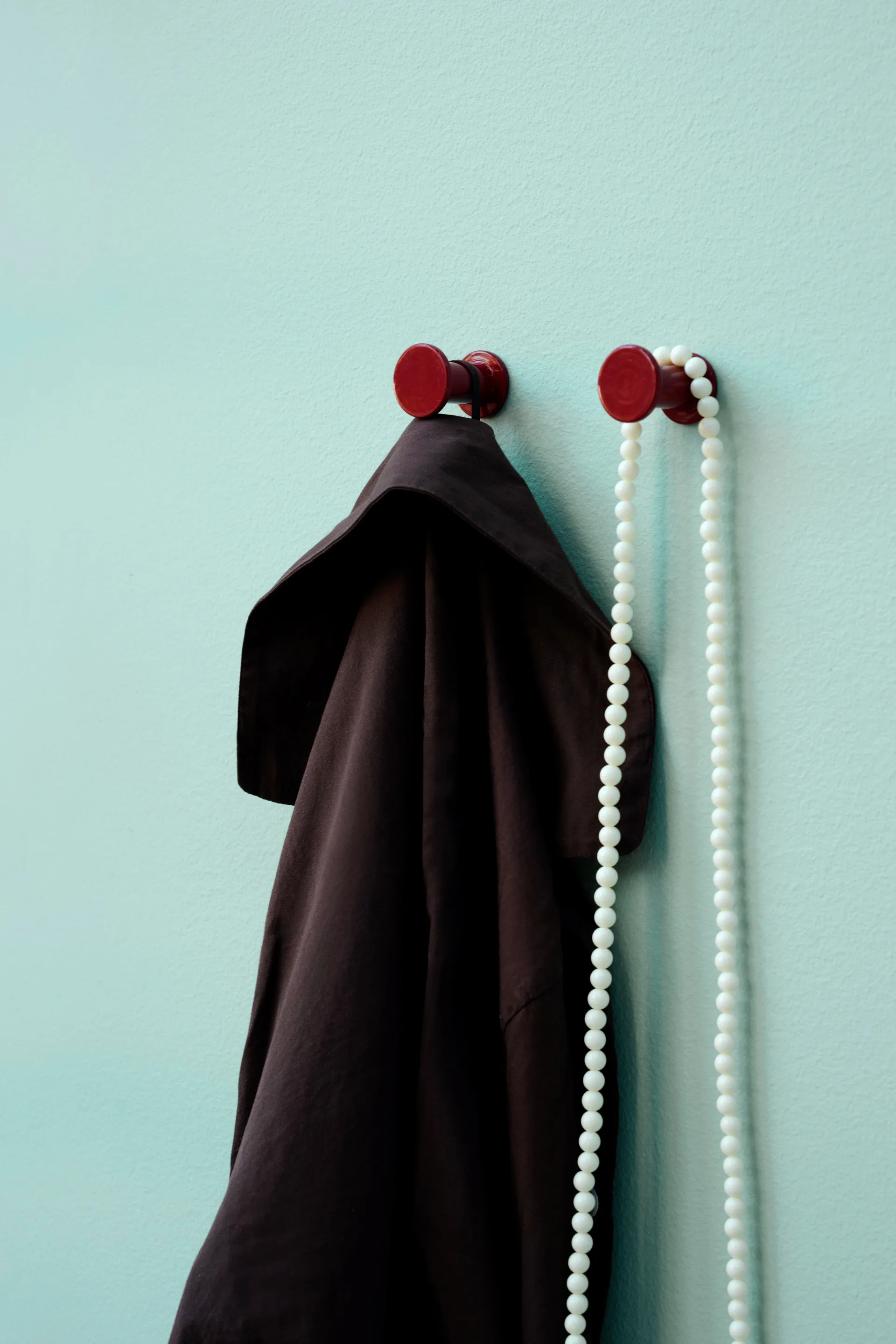 2 Ganchos Bolt Ø2,8 cm, Red HAY