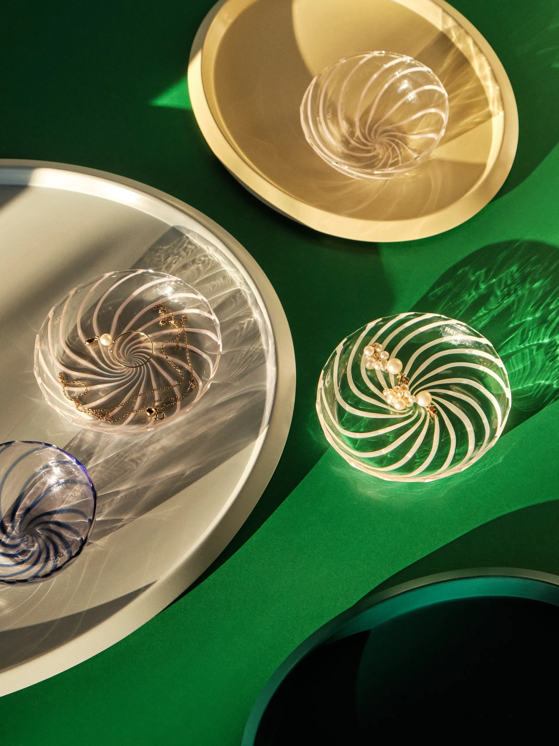 2 Platos Spin Ø11 cm, transparente-raya en blanco HAY