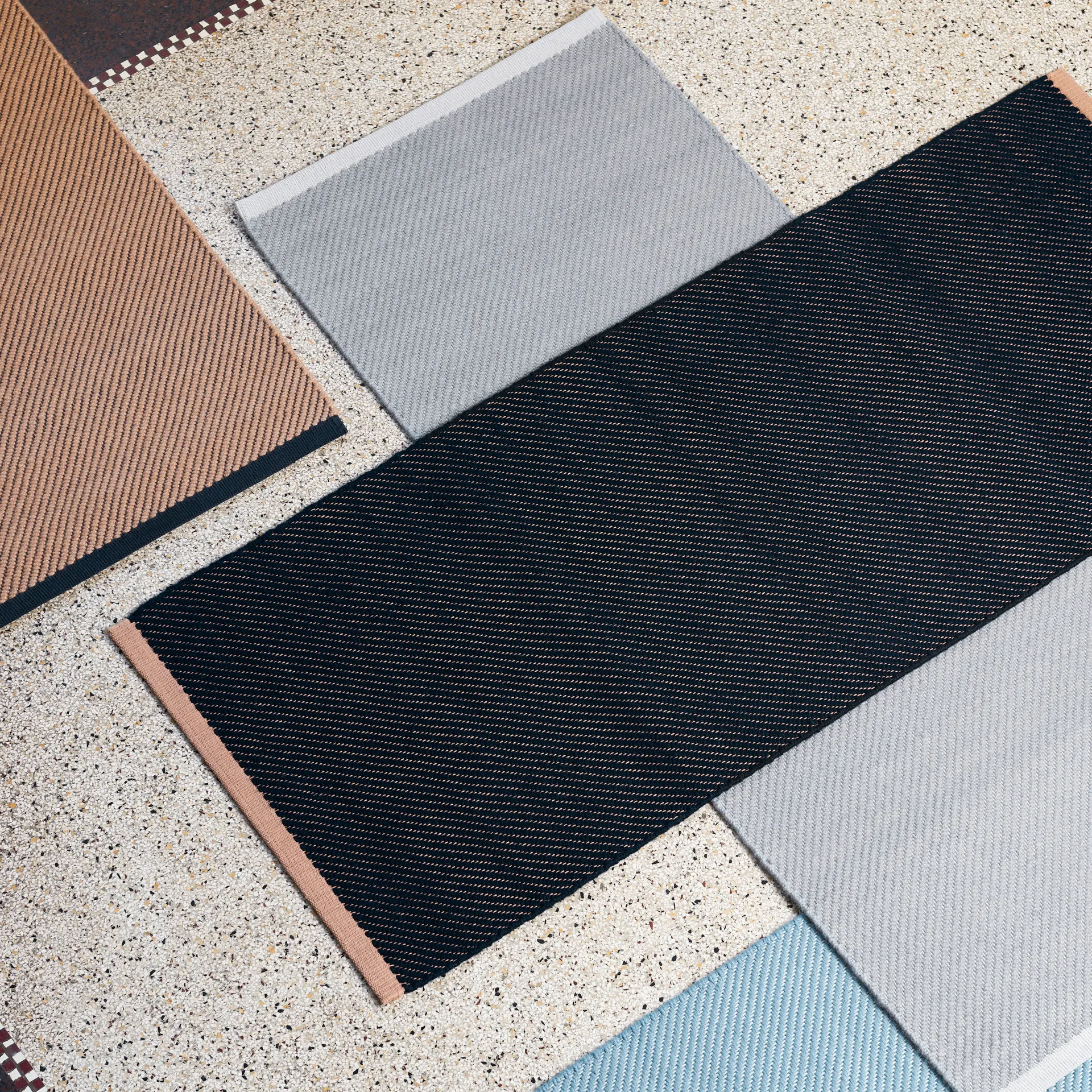 Alfombra Bias 80 x 200 cm, Cool grey HAY