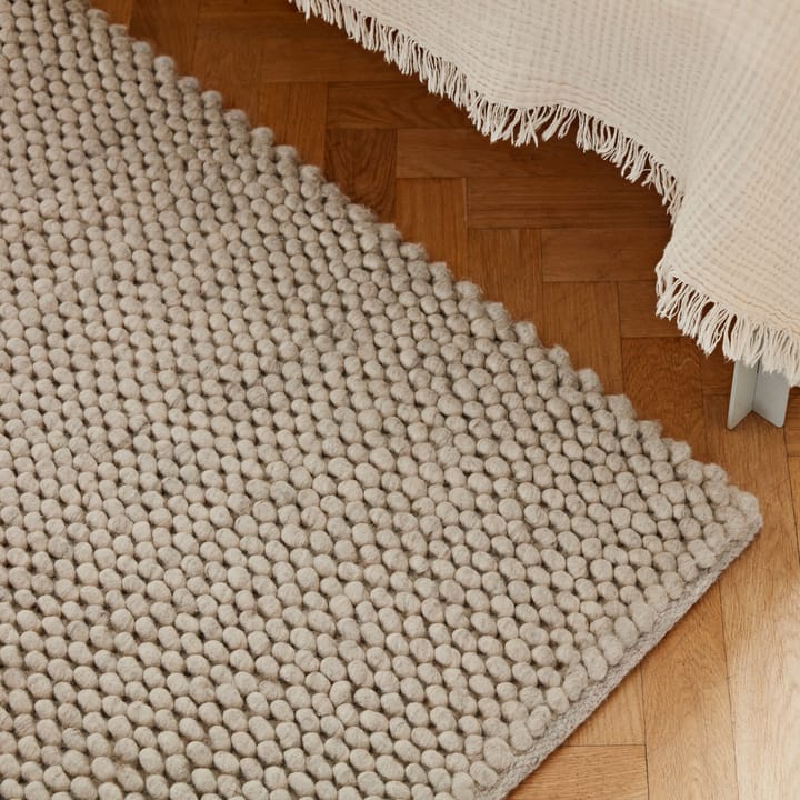 Alfombra de lana Peas 80 x 140 cm, Soft grey HAY