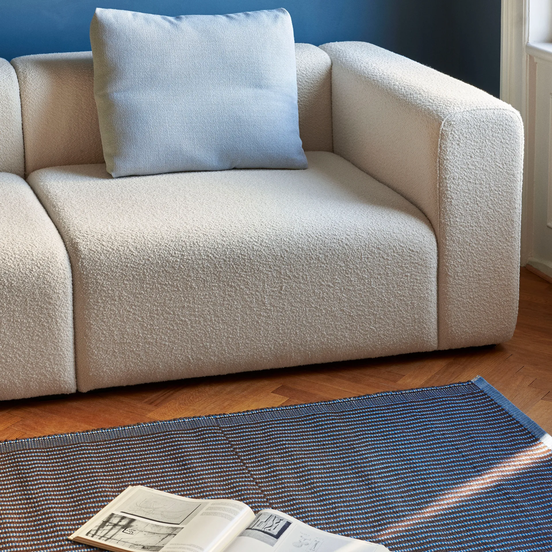 Alfombra Tapis 140 x 200 cm, Chestnut-blue HAY