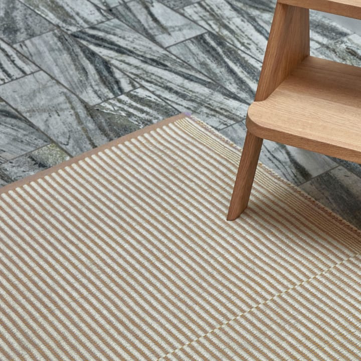 Alfombra Tapis 140 x 200 cm, Off white-lavender HAY