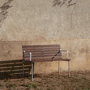 Banco Traverse Dining con reposabrazos - Fresno aceitado - HAY