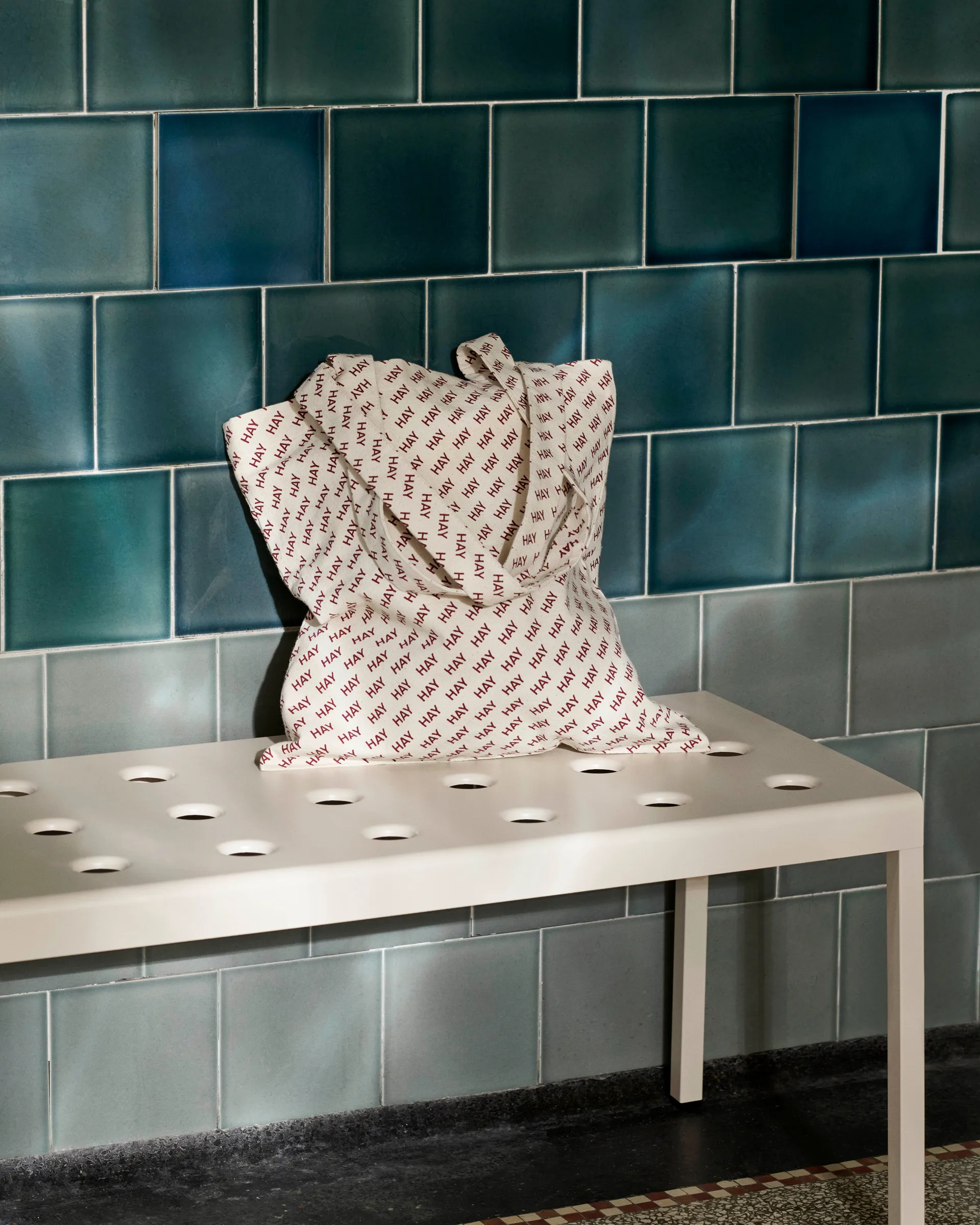 Bolsa de tela HAY Logo, Burgundy HAY