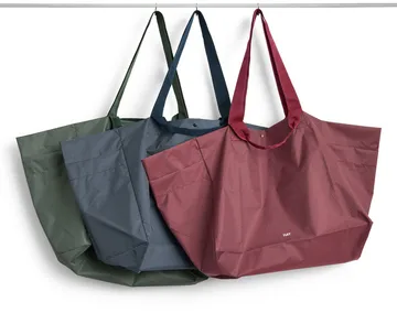 Bolsa Grid Weekend Bag - Dark blue, large - HAY