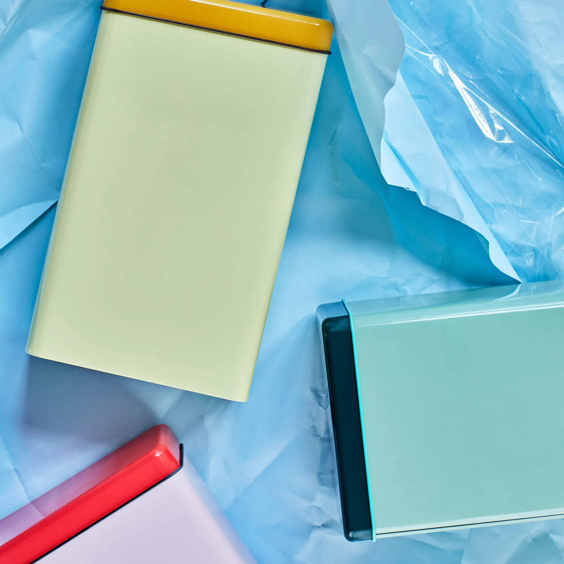 Bote de metal Tin by Sowden, amarillo HAY