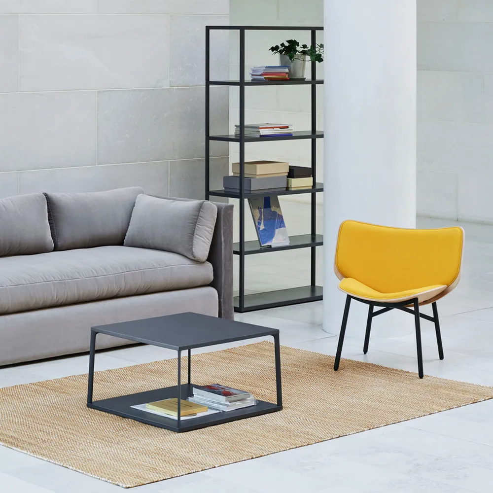 Butaca lounge Dapper, Blueberry-gris polvo roble-gris chasis HAY