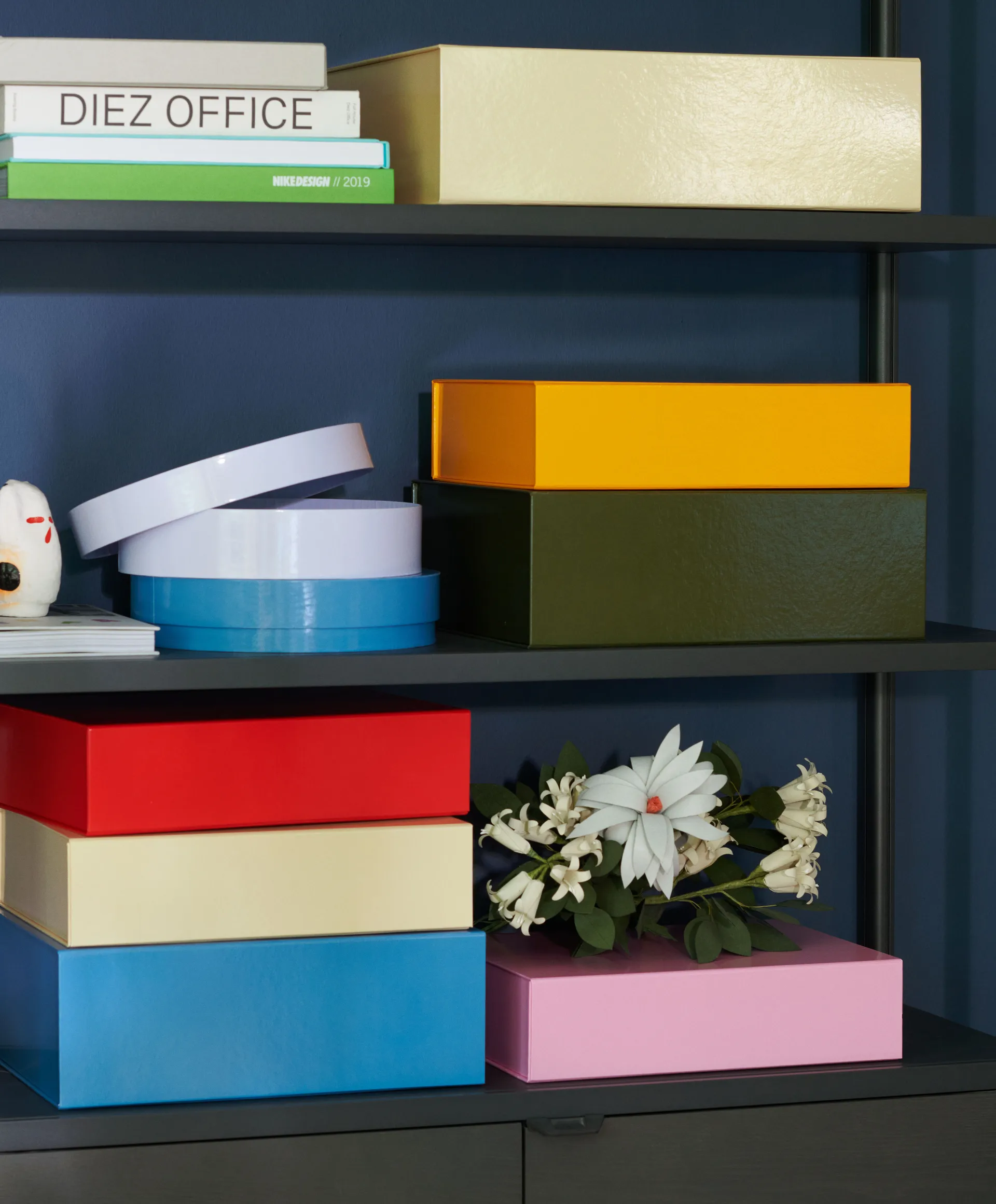 Caja con tapa Colour Storage S 25,5x33 cm, Egg yolk HAY