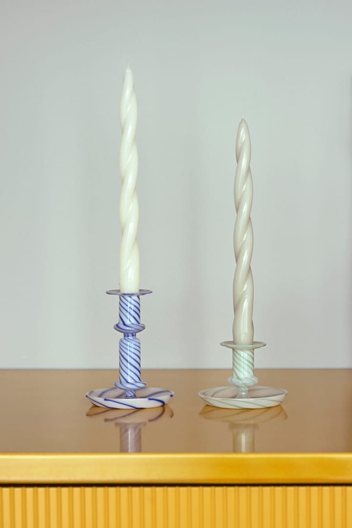 Candelabro Flare Stripe mediano, azul-blanco HAY