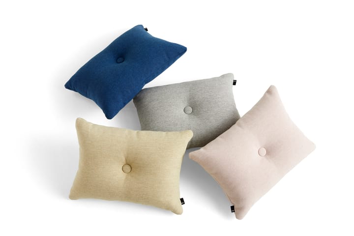 Cojín Dot Cushion Mode 1 dot 45x60 cm, Dark blue HAY