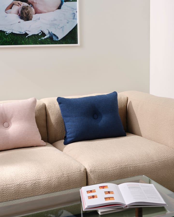 Cojín Dot Cushion Mode 1 dot 45x60 cm, Dark blue HAY