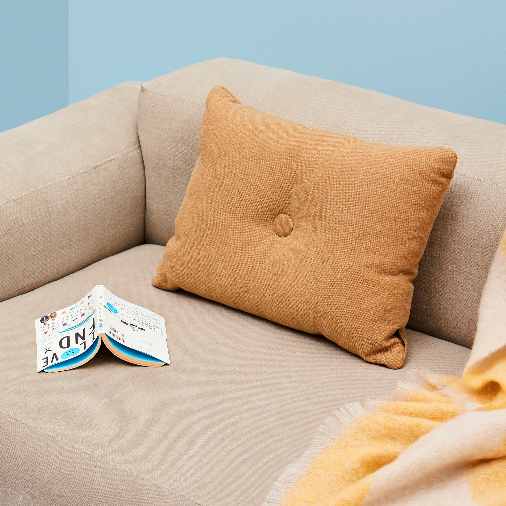 Cojín Dot Cushion Tint 1 Dot 45x60 cm, Cognac HAY