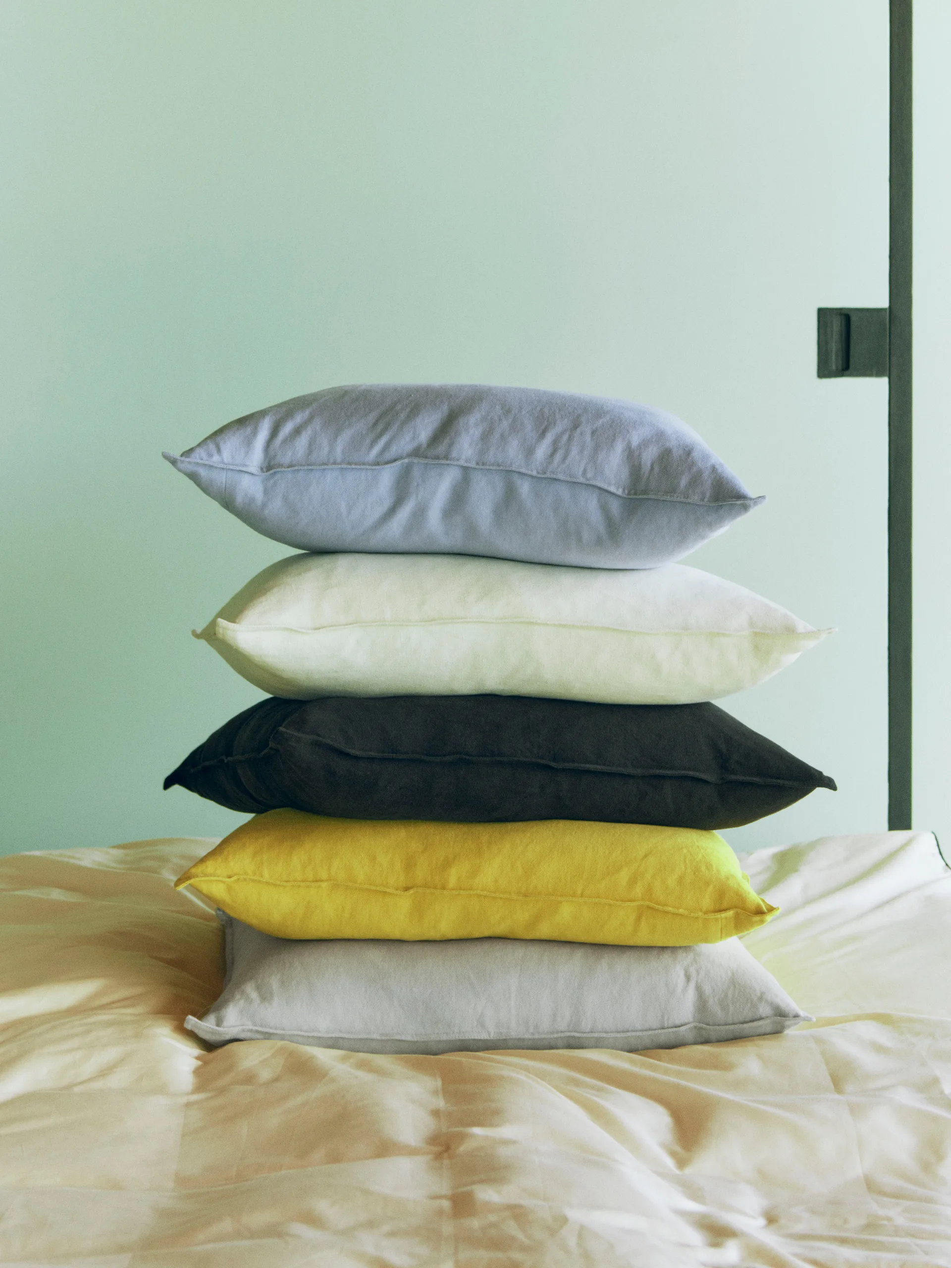 Cojín Linen 60x60 cm, Light blue HAY