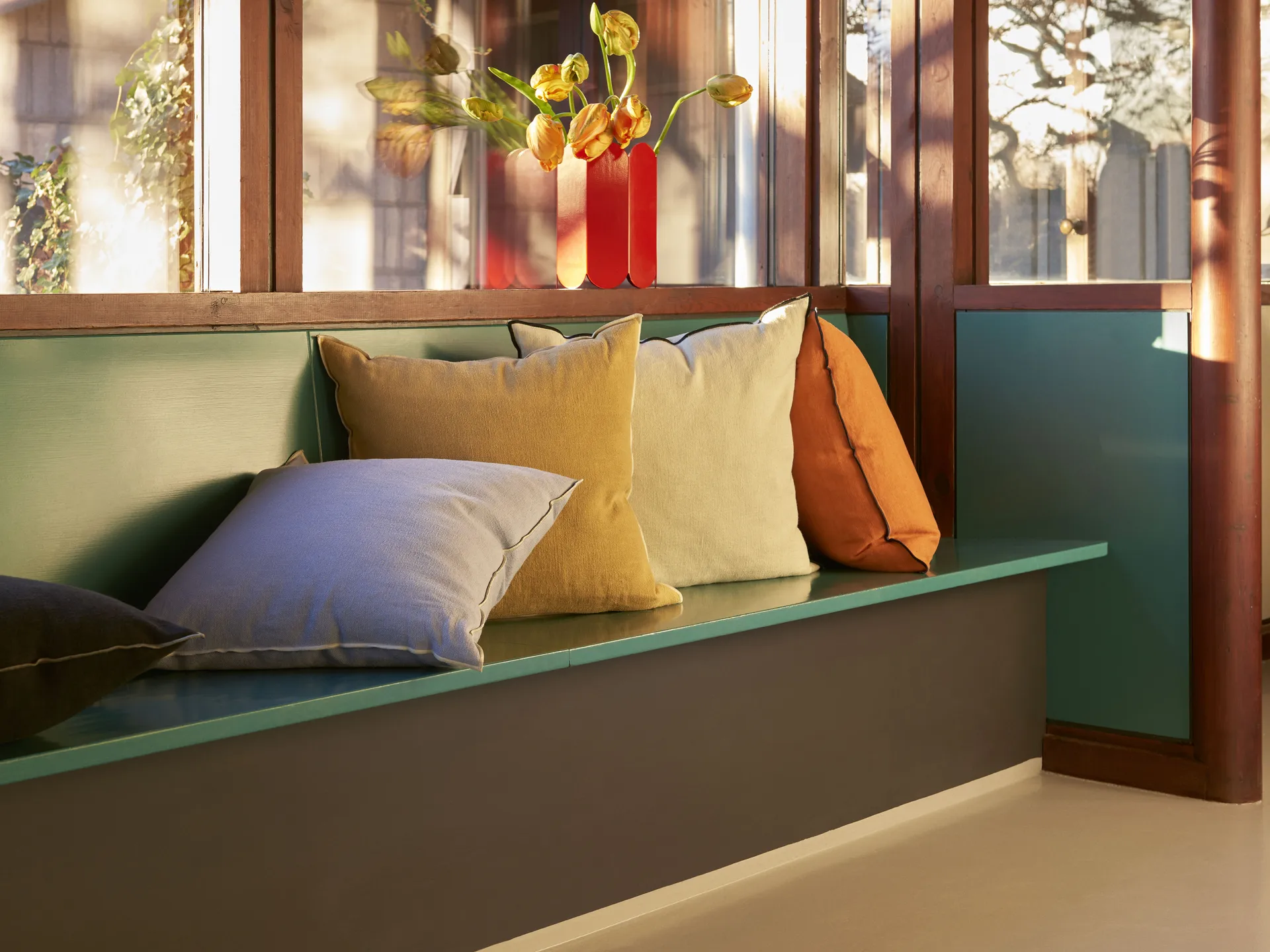 Cojín Outline 50x50 cm, Sienna HAY