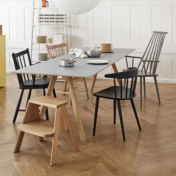 Escalera Butler - roble aceitado - HAY