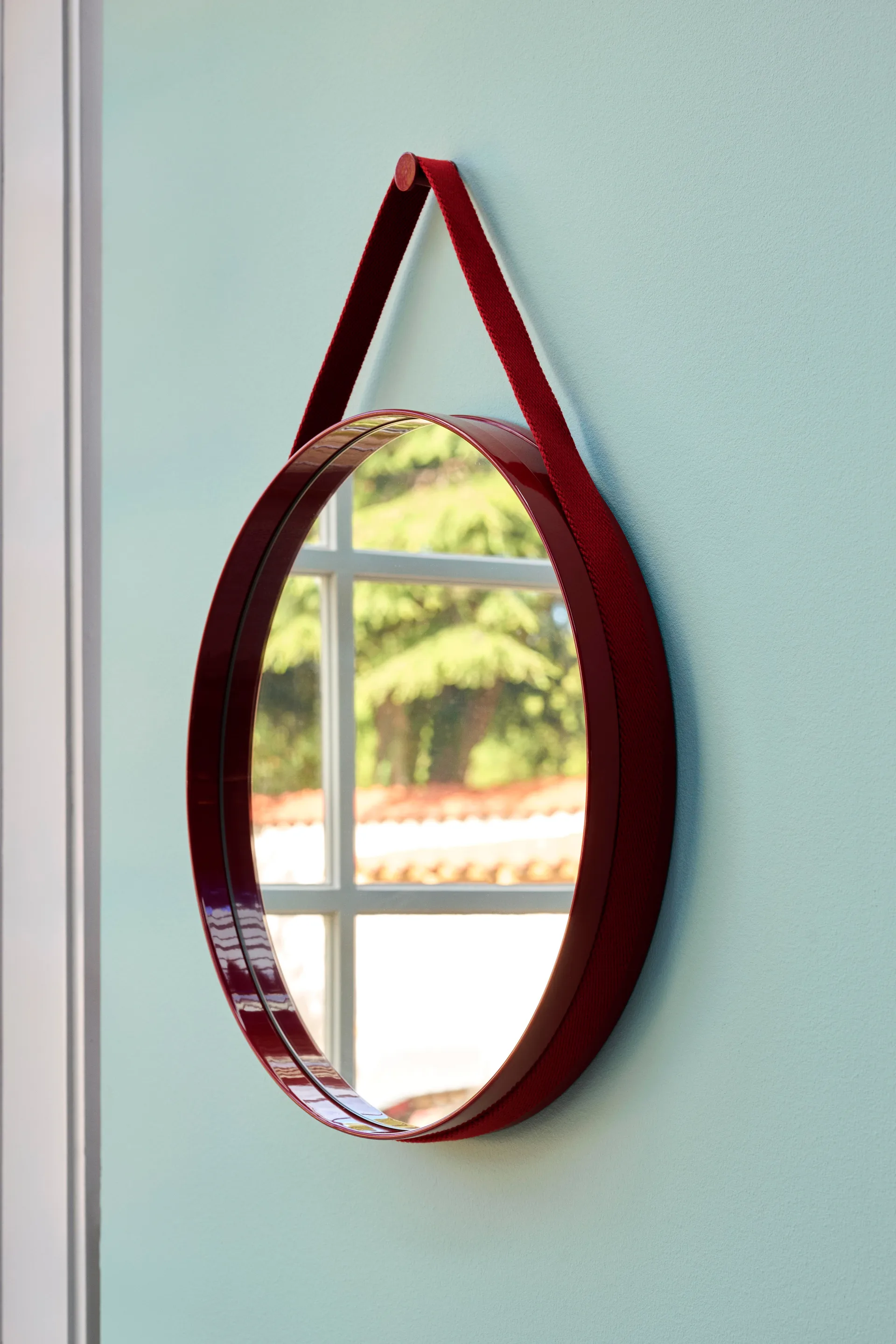 Espejo Strap Mirror Ø70 cm, Red HAY
