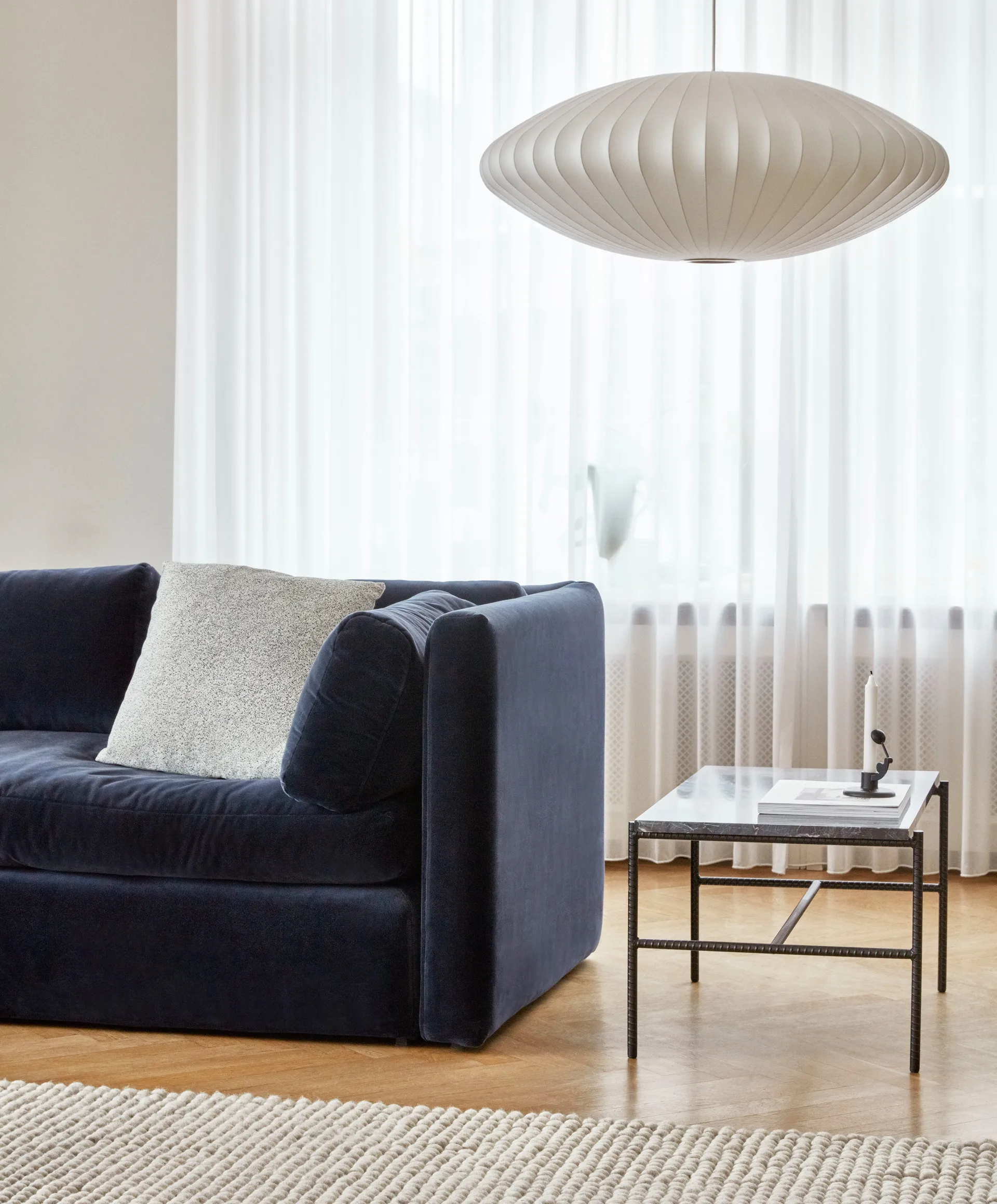 Lámpara colgante Nelson Bubble Saucer L, Off white HAY