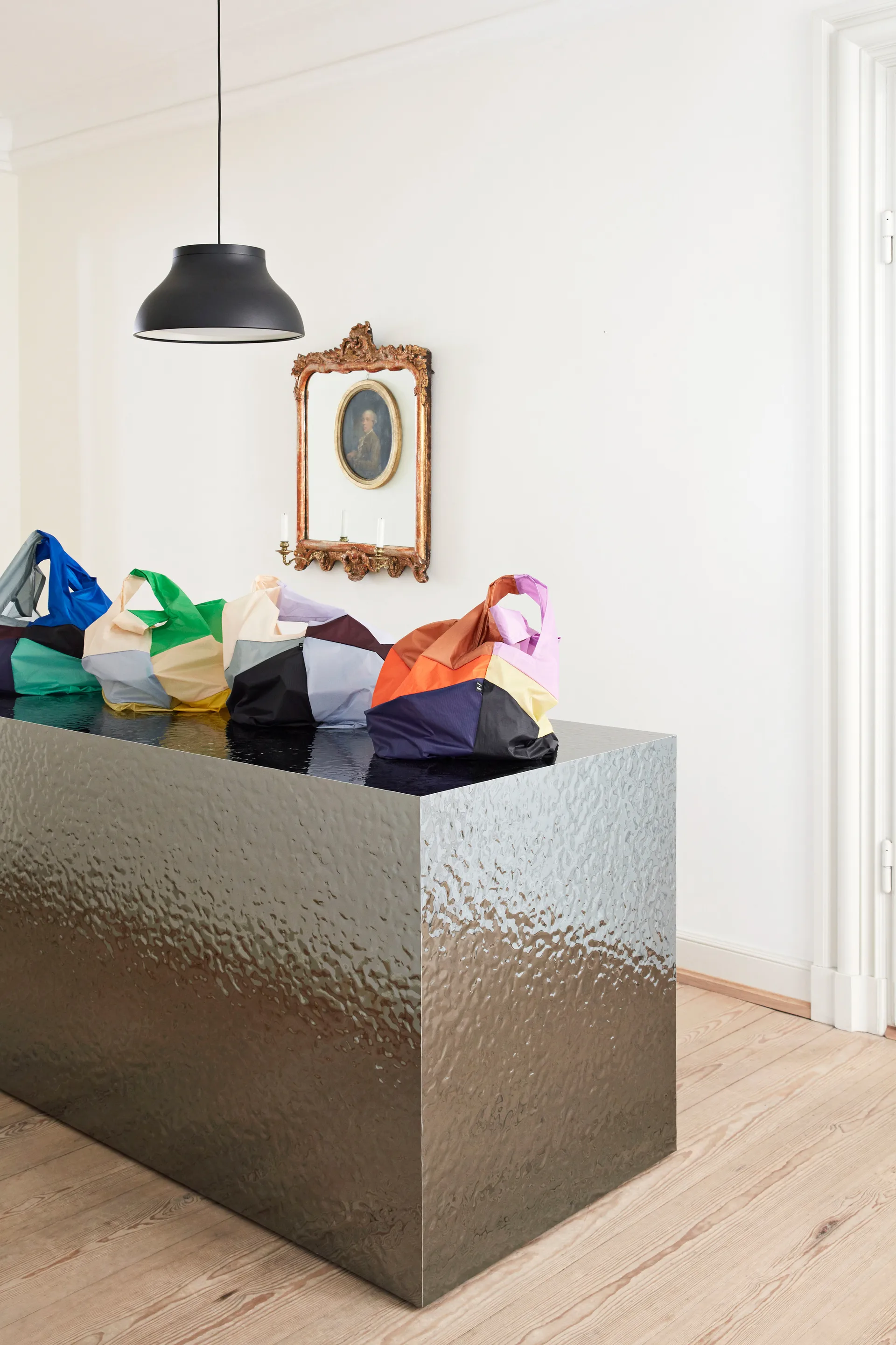 Lámpara colgante PC pendant M Ø40 cm, Soft black HAY