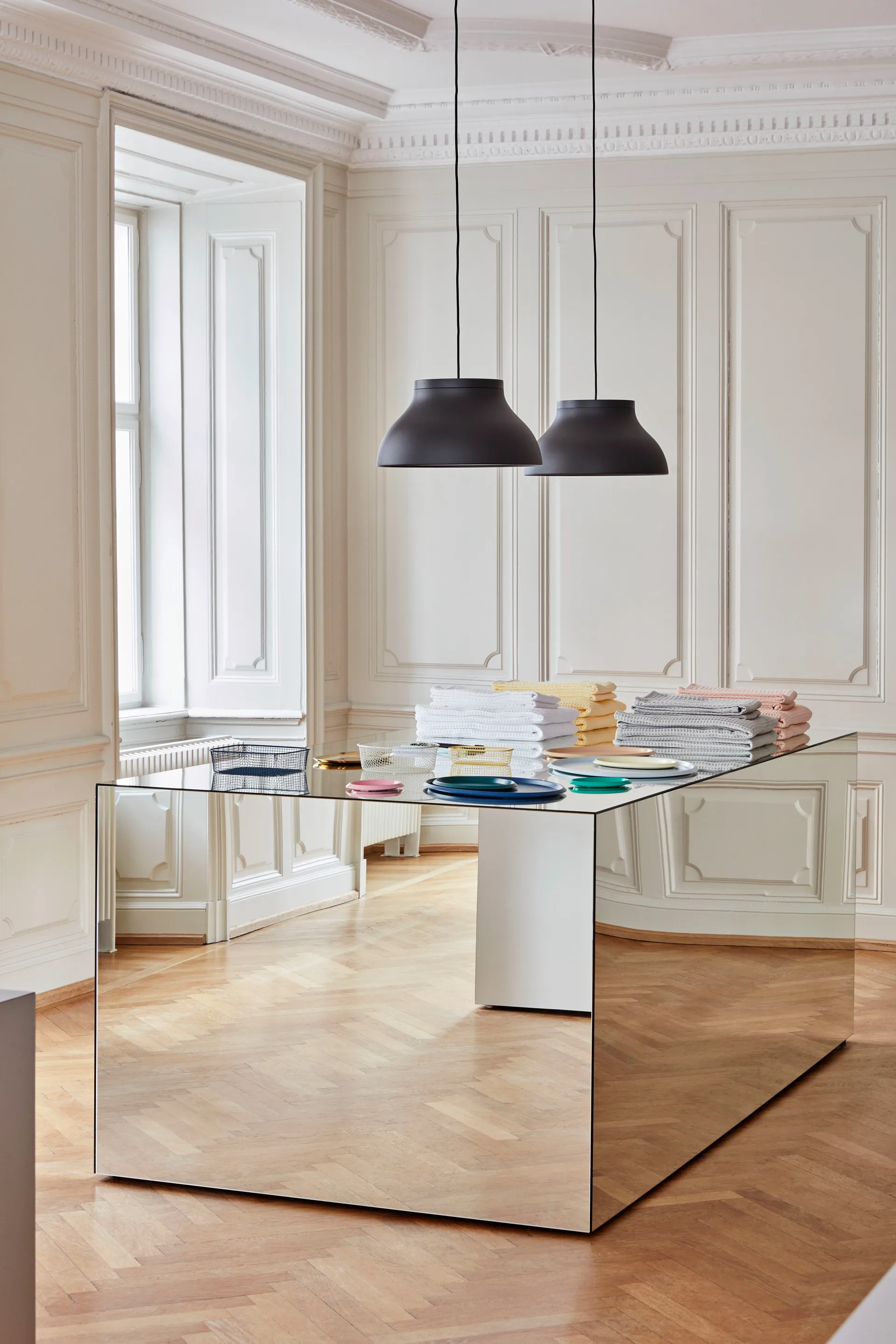 Lámpara colgante PC pendant M Ø40 cm, Soft black HAY