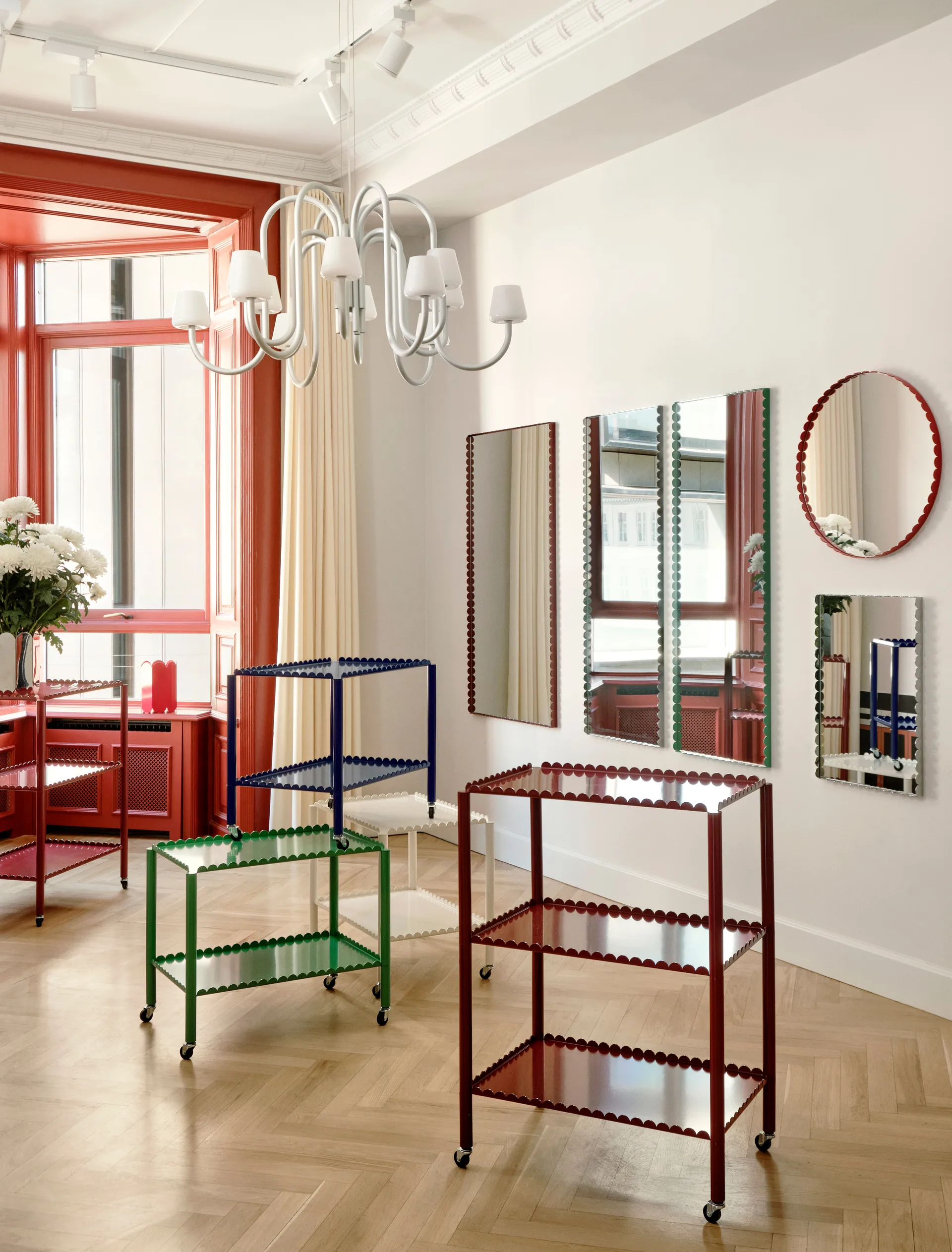 Lámpara de araña Apollo 1065, White opal HAY