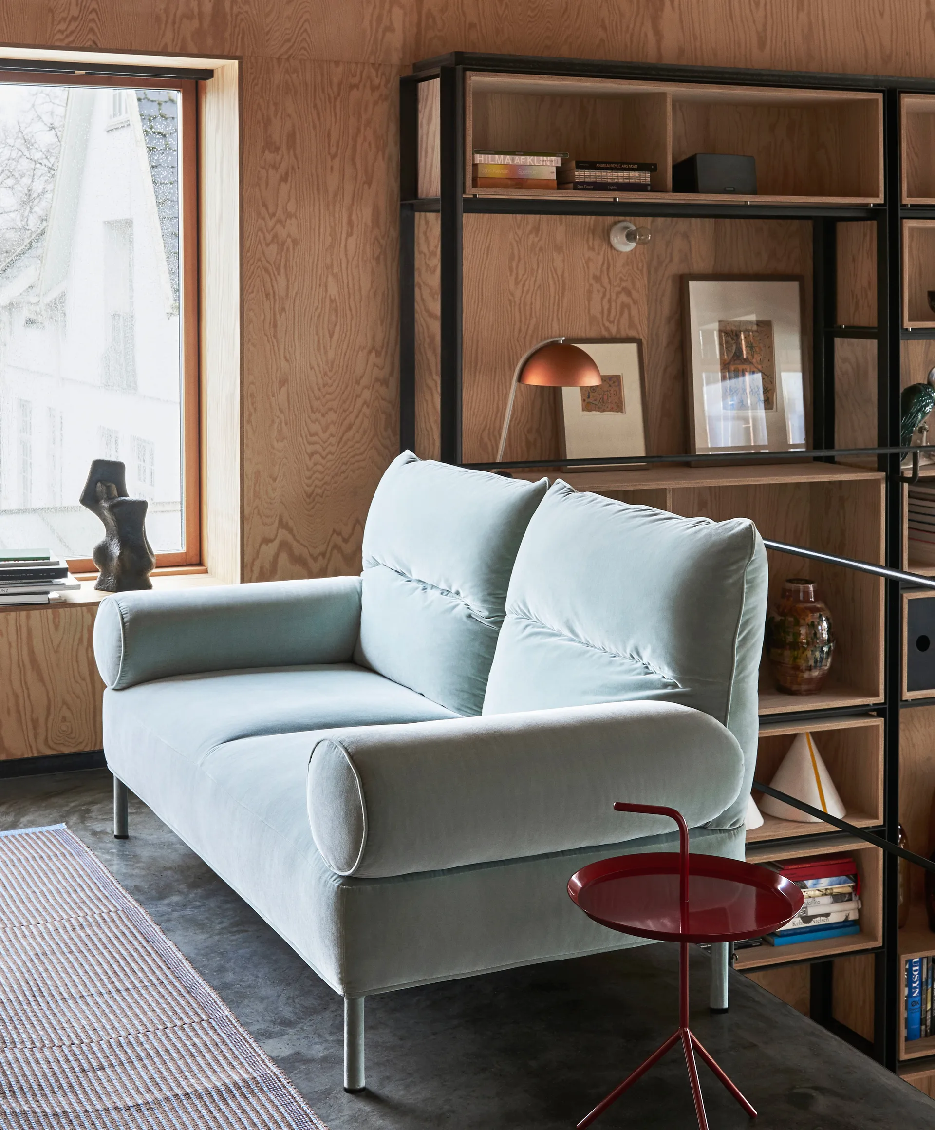 Lámpara de mesa Clye, Mocca anodised HAY