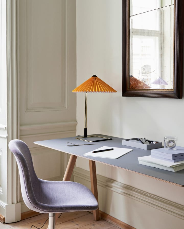 Lámpara de mesa Matin table Ø38 cm, Yellow shade HAY
