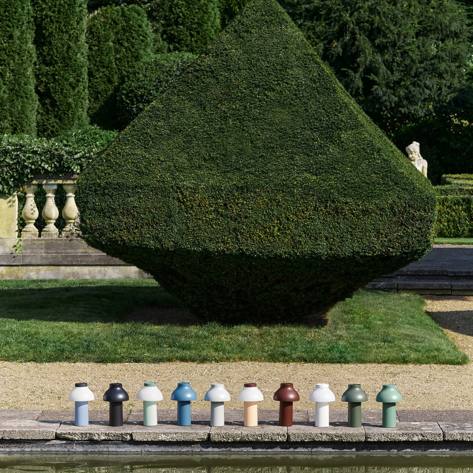 Lámpara de mesa PC Portable No 2, Cream white HAY