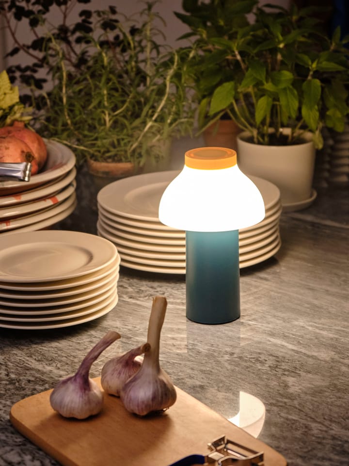 Lámpara de mesa PC Portable, Ocean green HAY