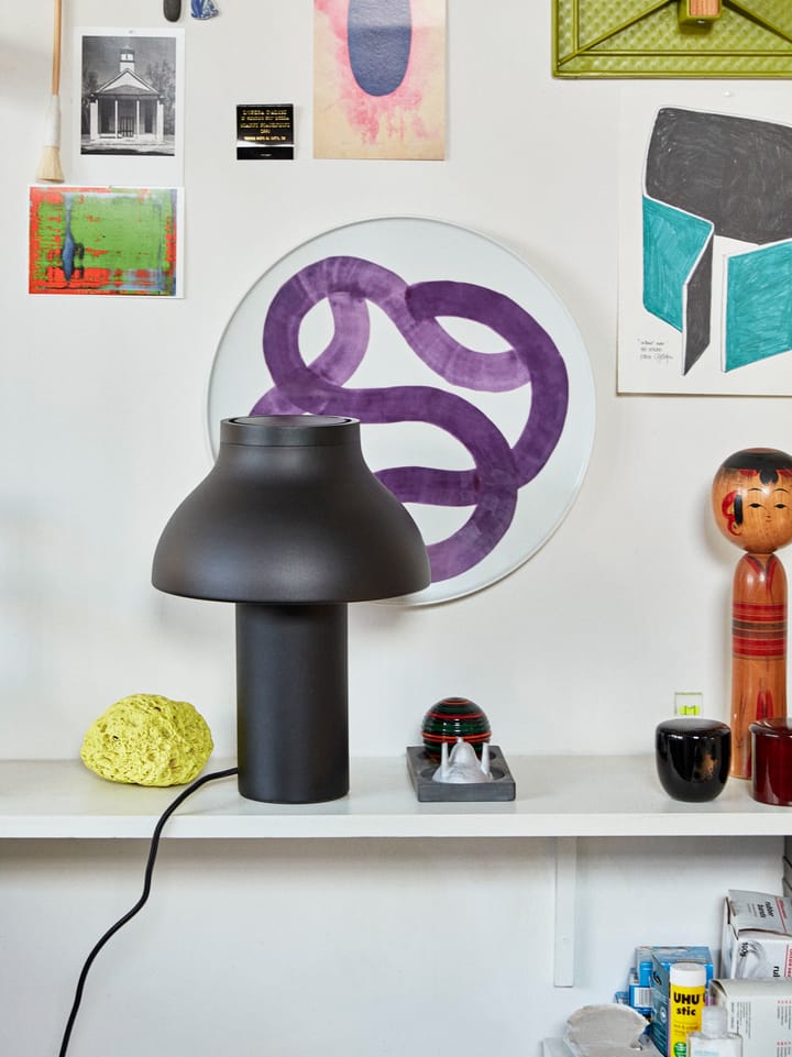Lámpara de mesa PC table S Ø25 cm, Soft black HAY