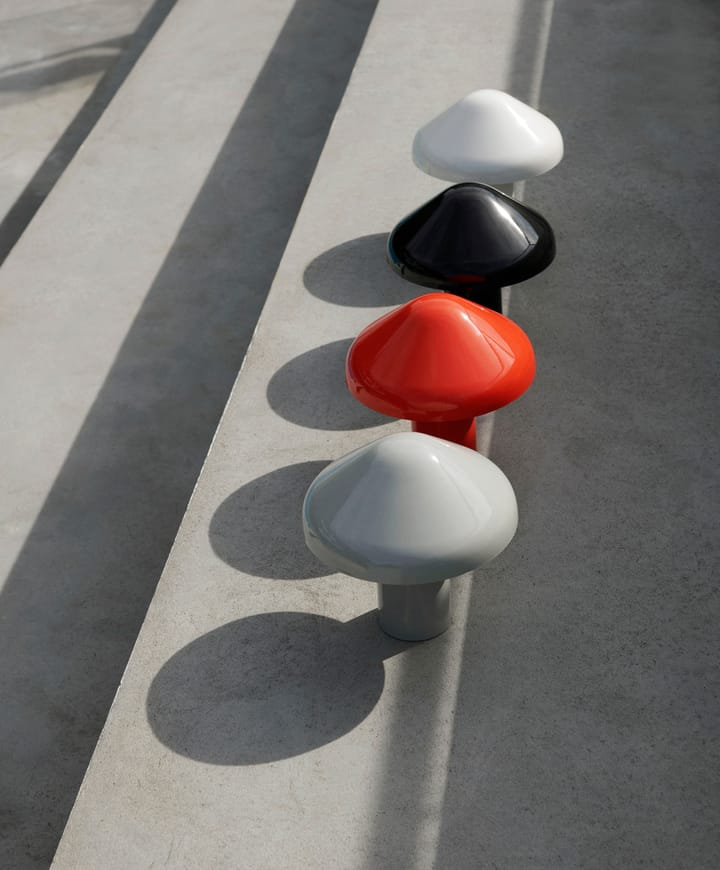 Lámpara de mesa portátil Pao, rojo HAY