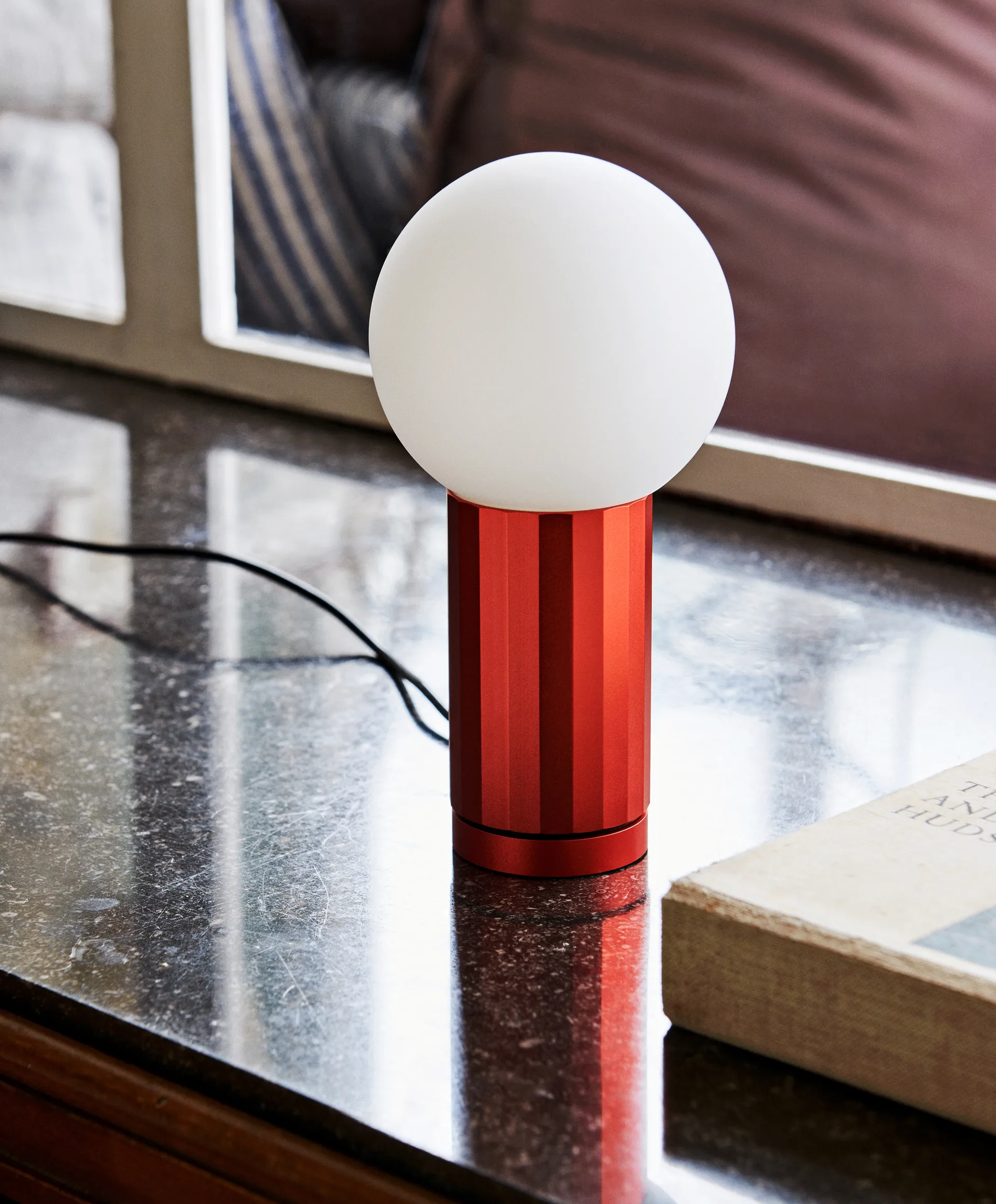 Lámpara de mesa Turn On, Orange HAY