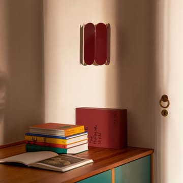 Lámpara de pared Arcs Sconce - Auburn red - HAY