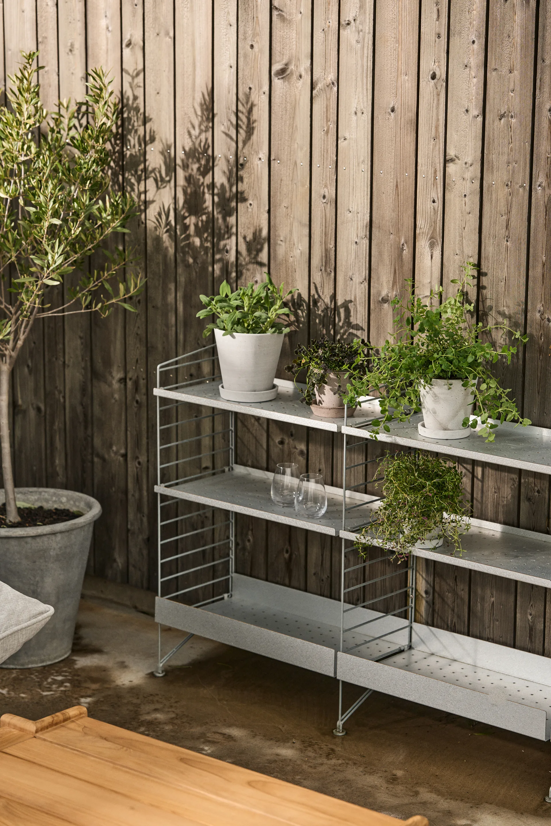 Maceta HAY Flowerpot with saucer M Ø14 cm, gris HAY